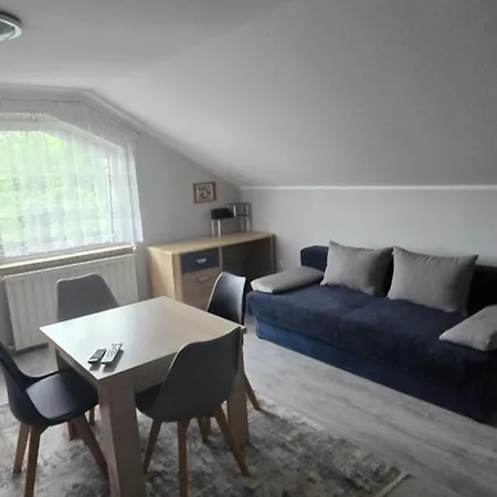Apartament Apartament *